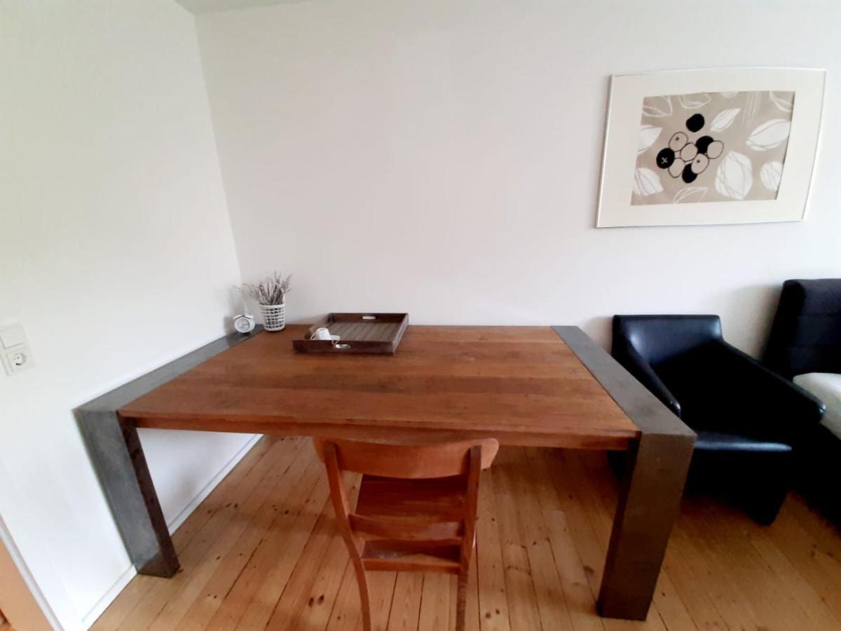 2-Zimmer Wohnung In Der City Bochum Esterno foto