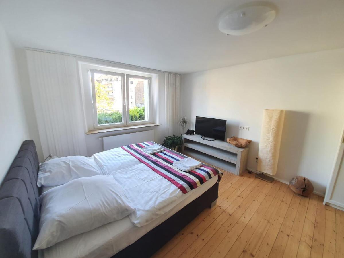2-Zimmer Wohnung In Der City Bochum Esterno foto