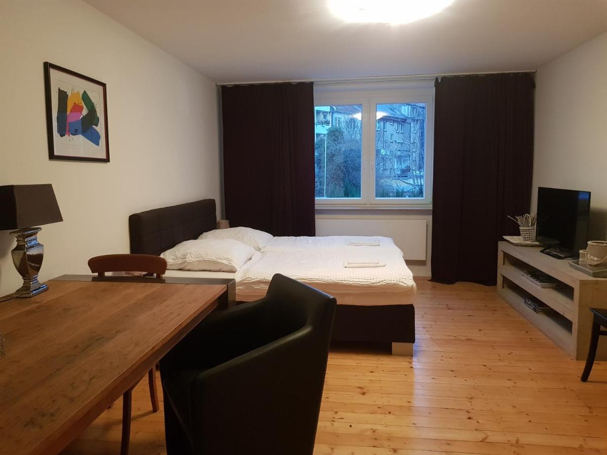2-Zimmer Wohnung In Der City Bochum Esterno foto